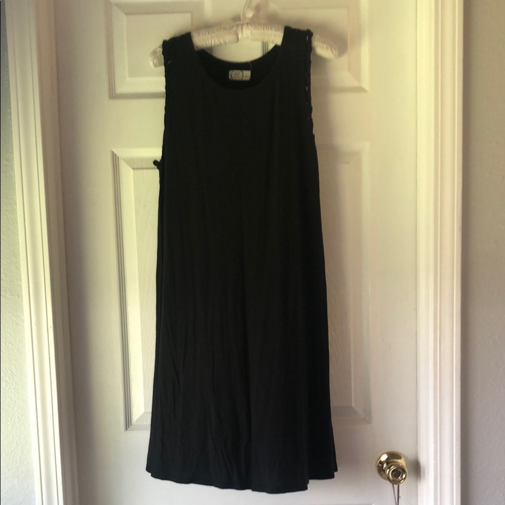 Maurices Black Sleeveless Scoop Neck A-Line Mini Dress